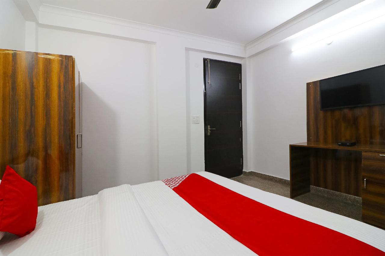 Hotel Diamond Inn by OYO Rooms