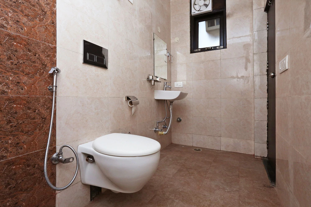 Hotel Diplomat Regency by OYO Rooms