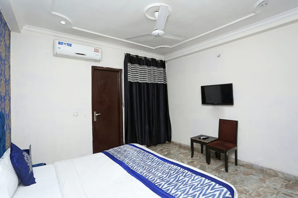 Hotel Eagle Eye by OYO Hotels