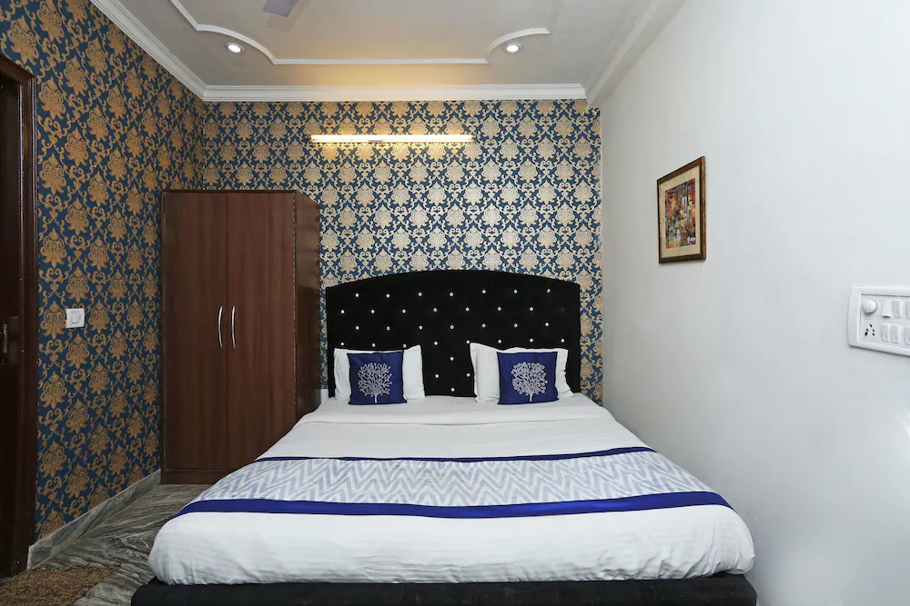 Hotel Eagle Eye by OYO Hotels
