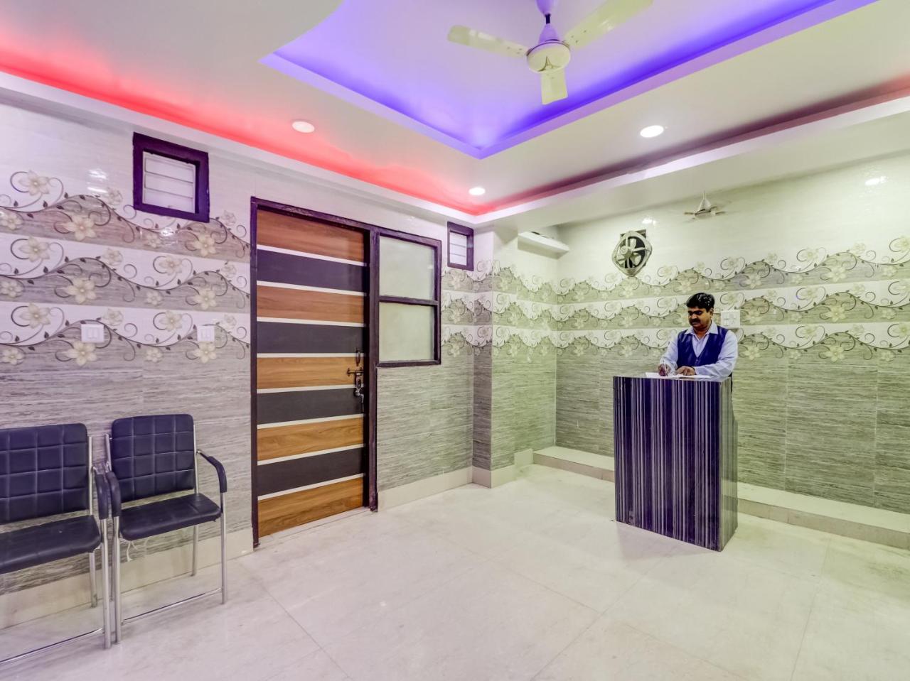 Hotel Grand Inn by OYO Rooms