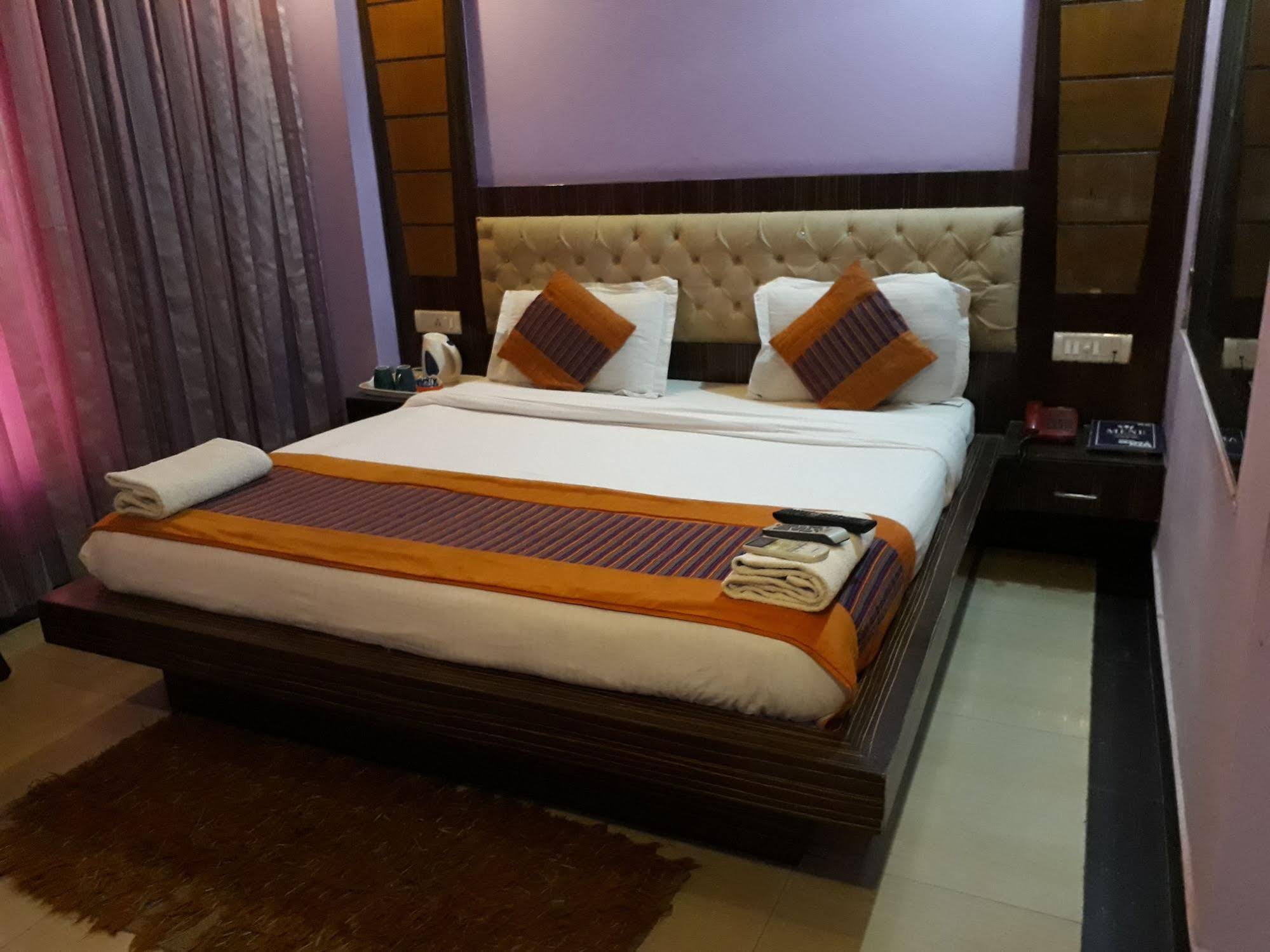 Hotel Grand Plaza
