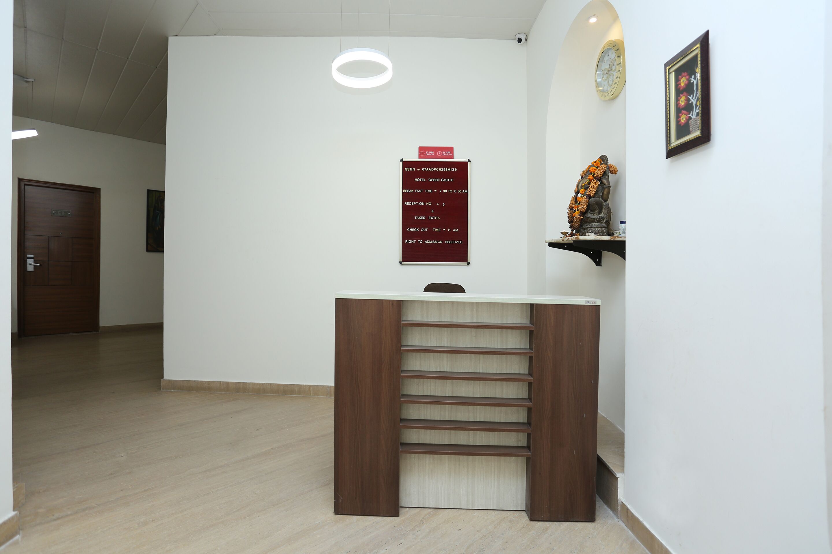 Hotel Green Castle by OYO Rooms