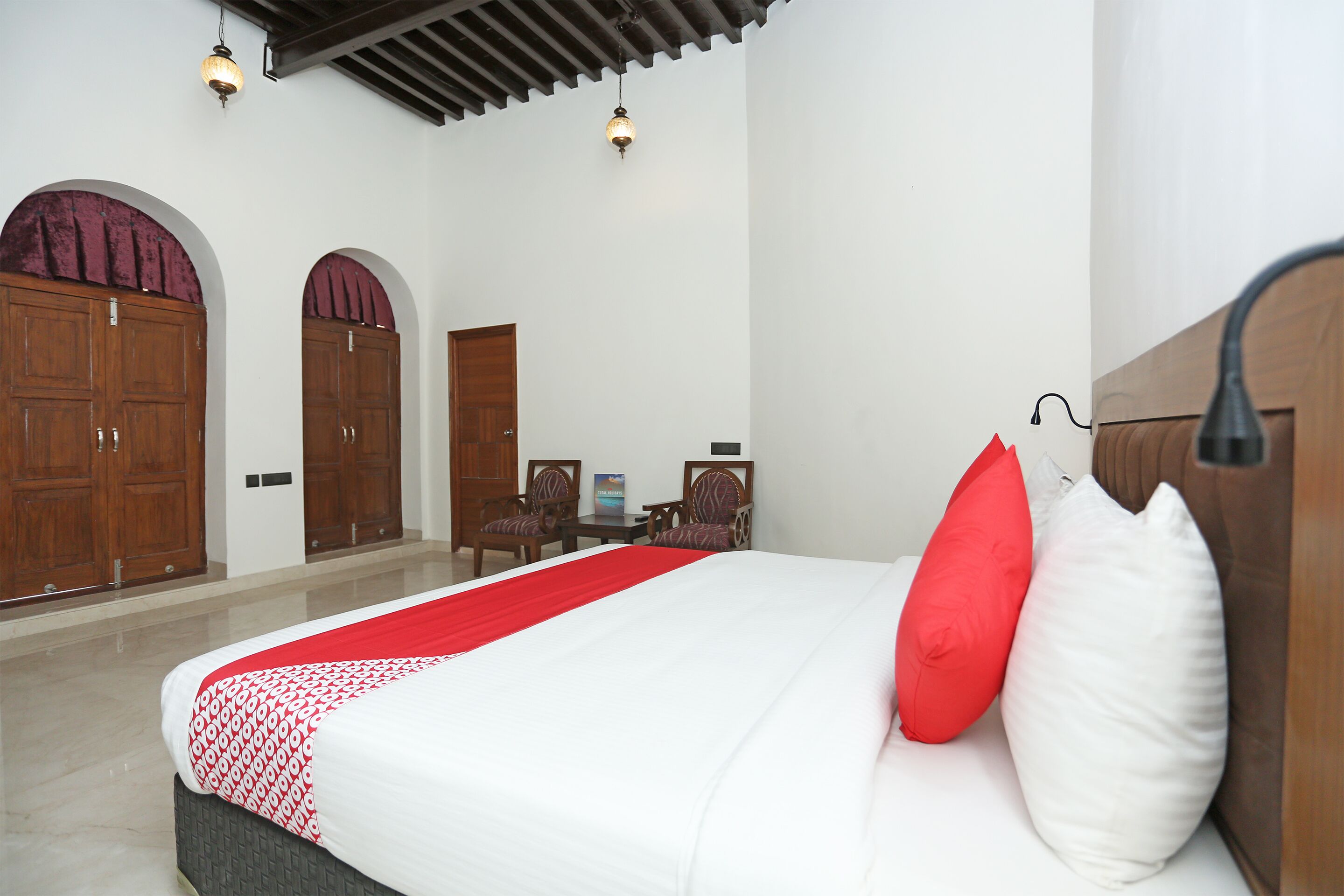 Hotel Green Castle by OYO Rooms