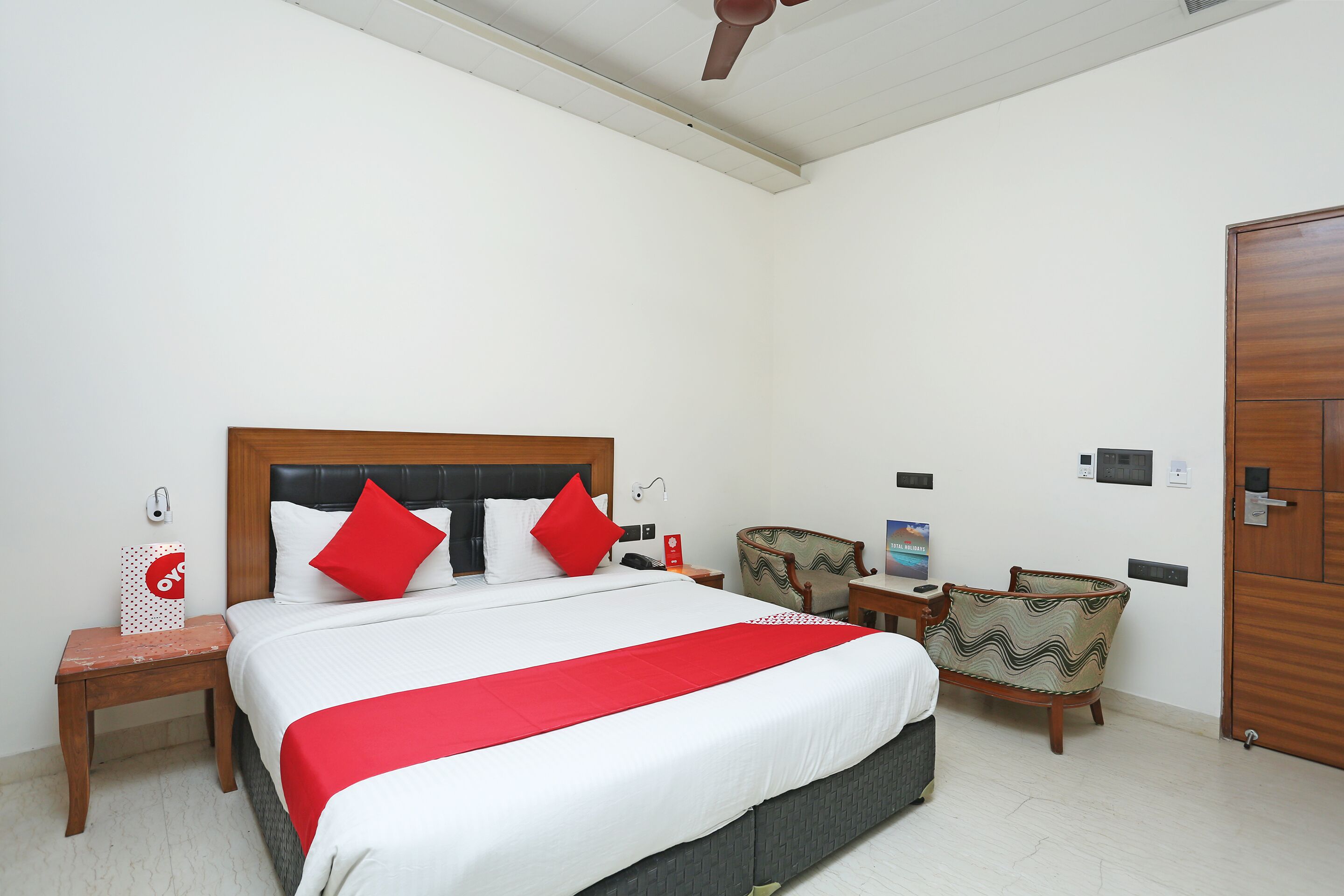 Hotel Green Castle by OYO Rooms