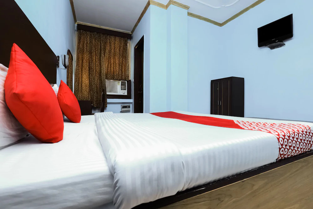 Hotel Kanishka Palace by OYO Rooms