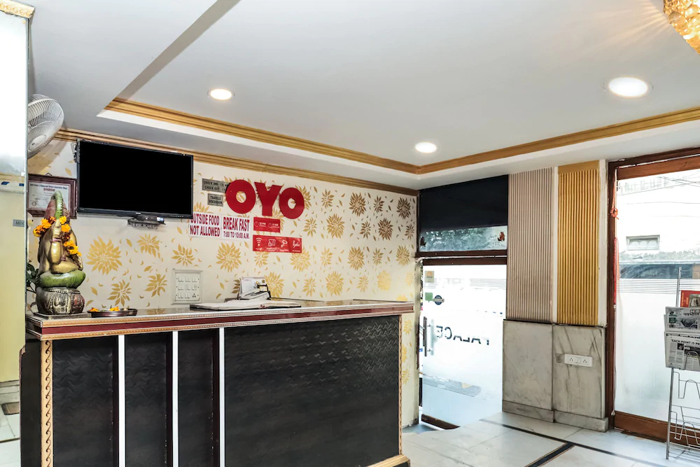 Hotel Kanishka Palace by OYO Rooms