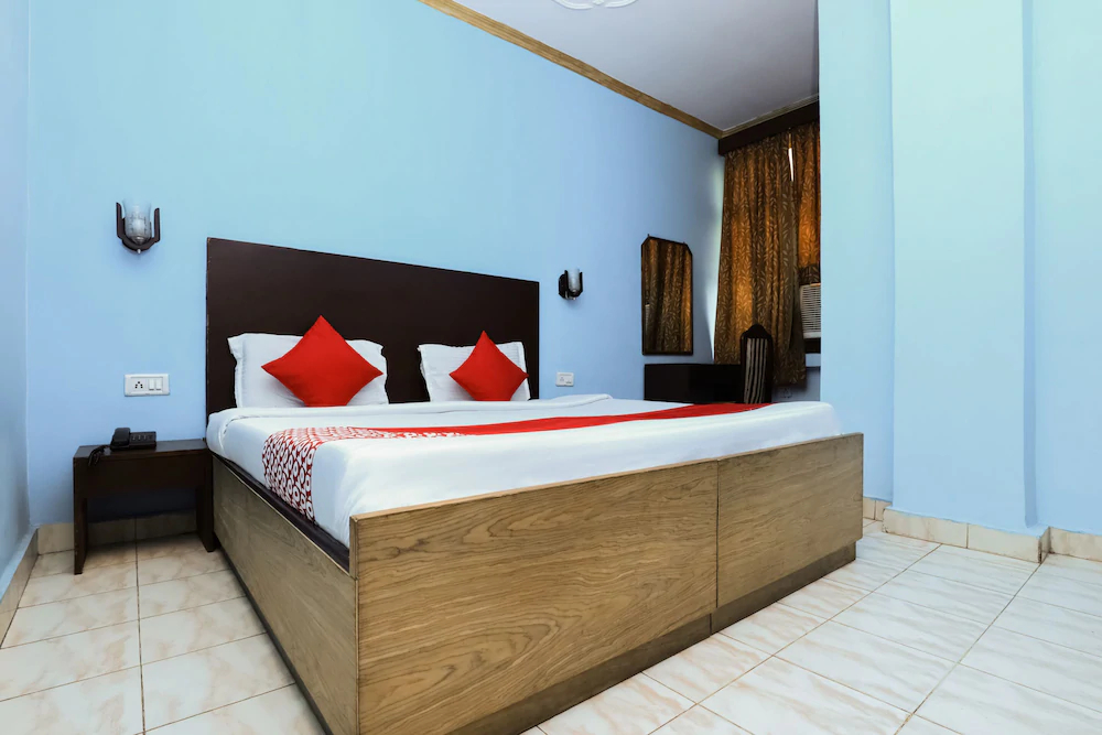 Hotel Kanishka Palace by OYO Rooms