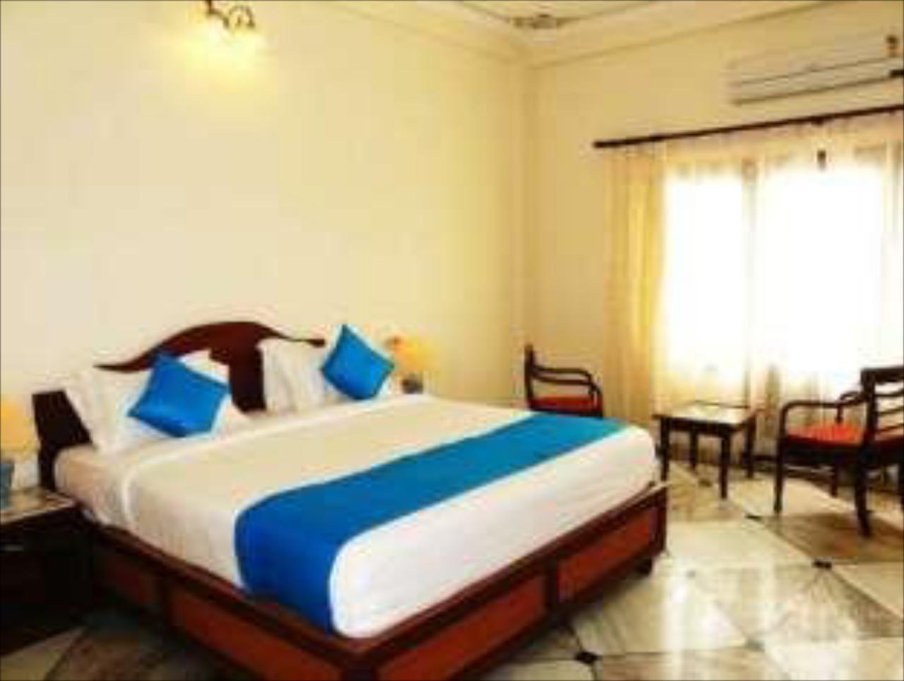 Hotel Kashvi International