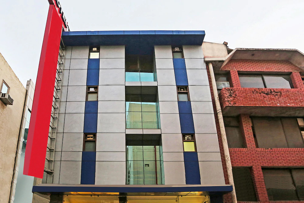 Noratan Palace by OYO Rooms