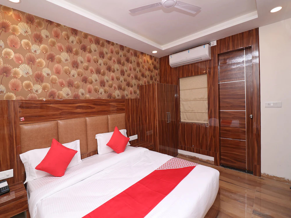 Hotel Olivia Inn by OYO Rooms