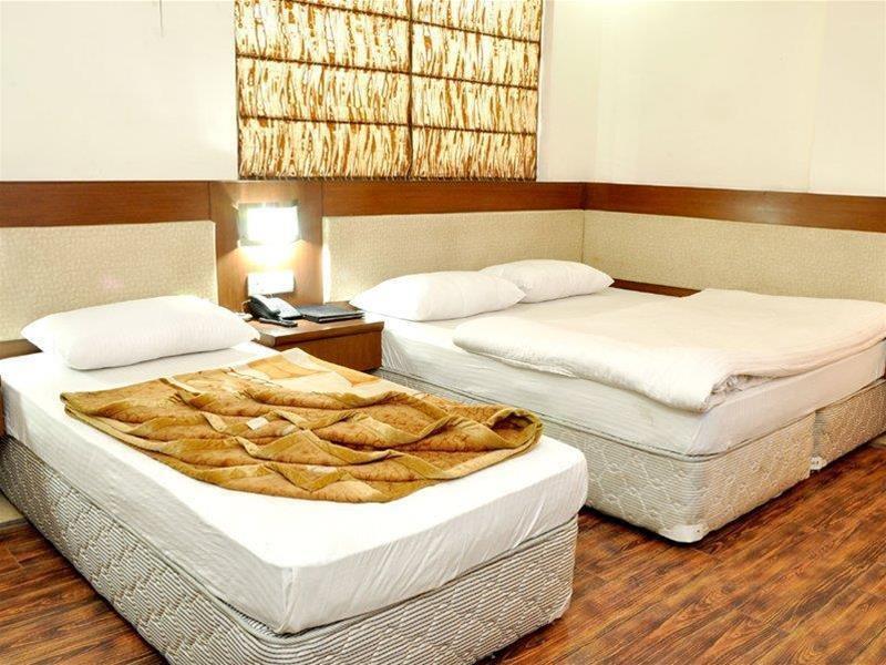 Hotel Om International