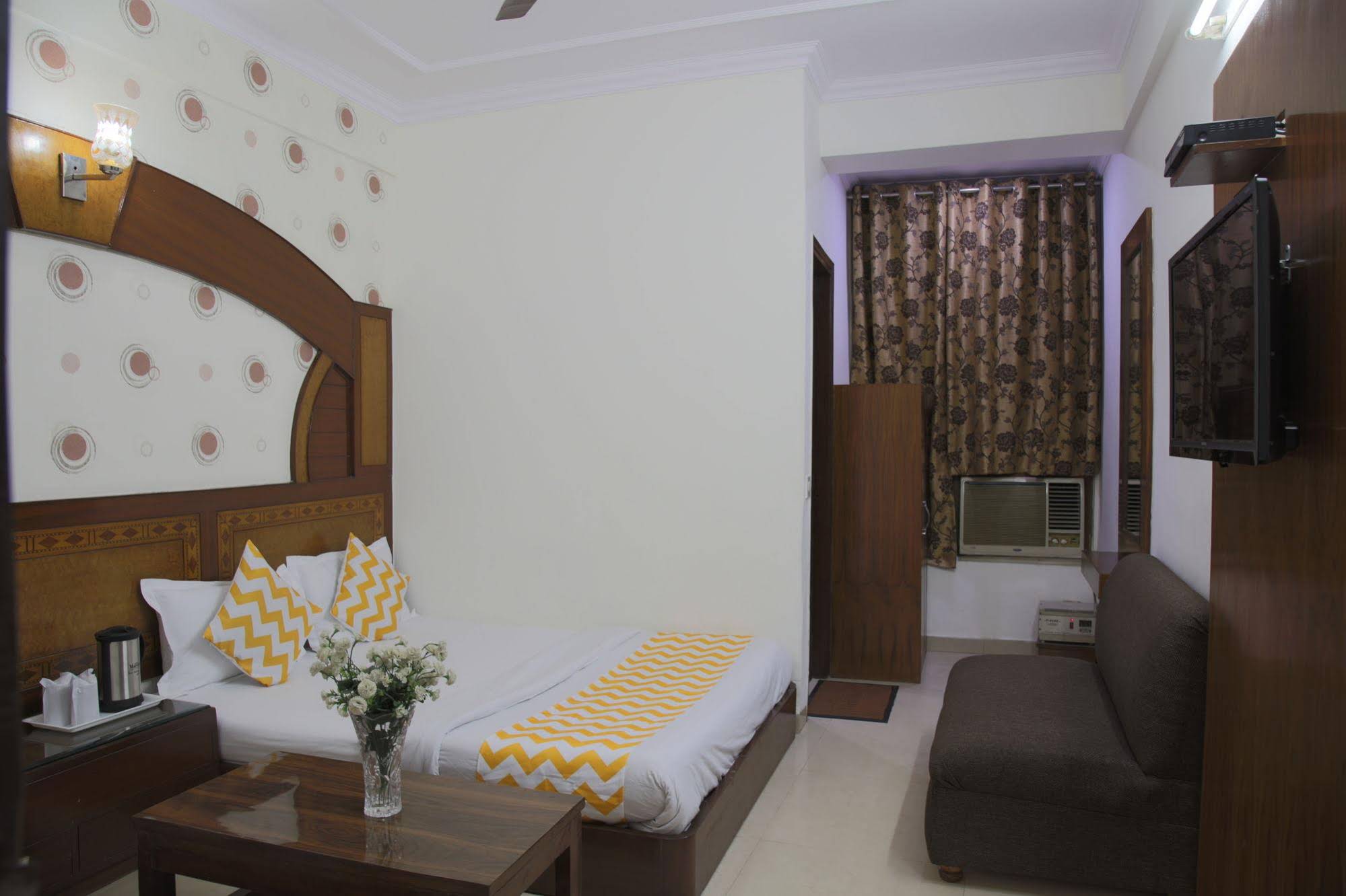 Hotel Pallvi Palace by FabHotels