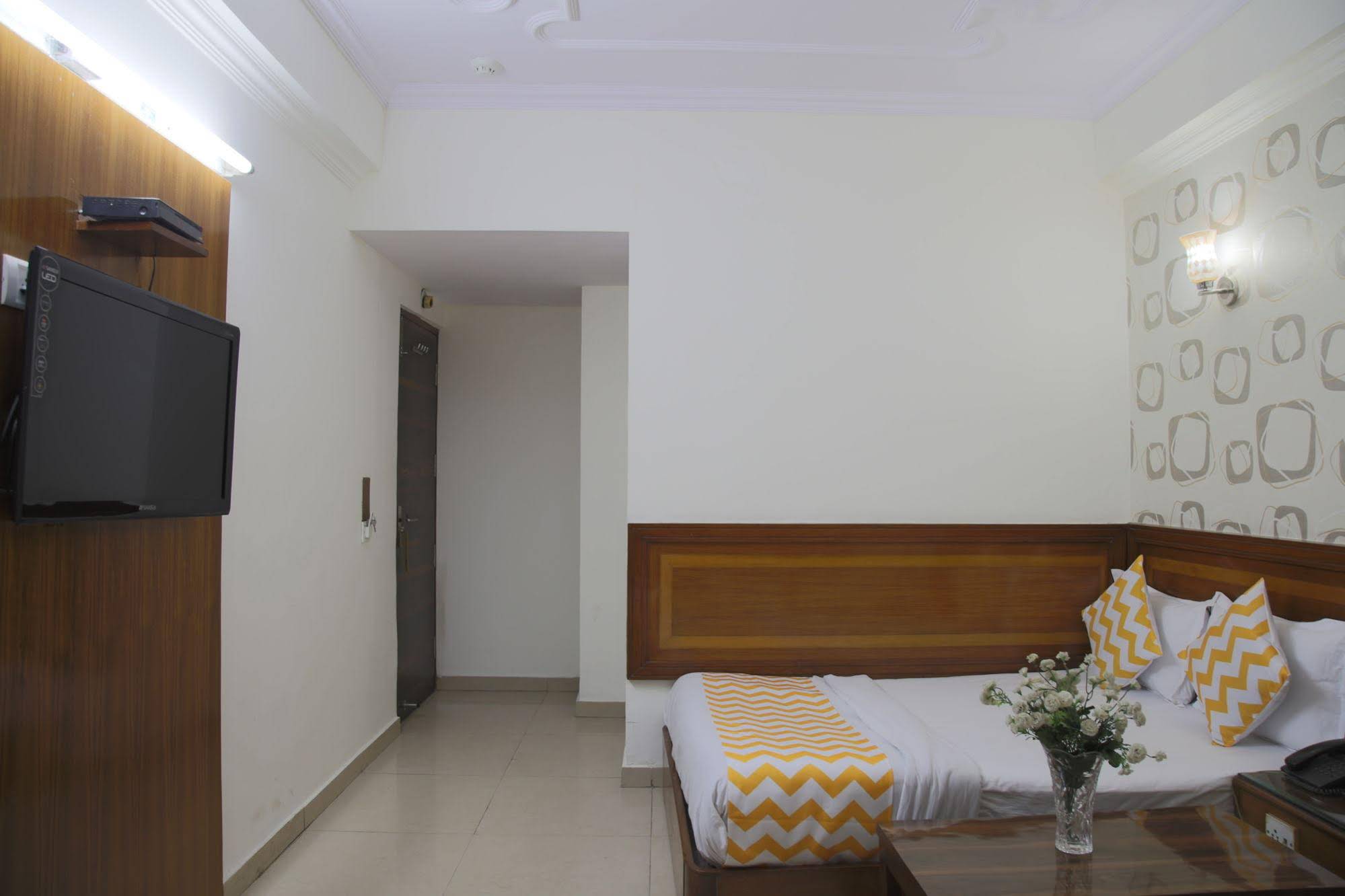 Hotel Pallvi Palace by FabHotels