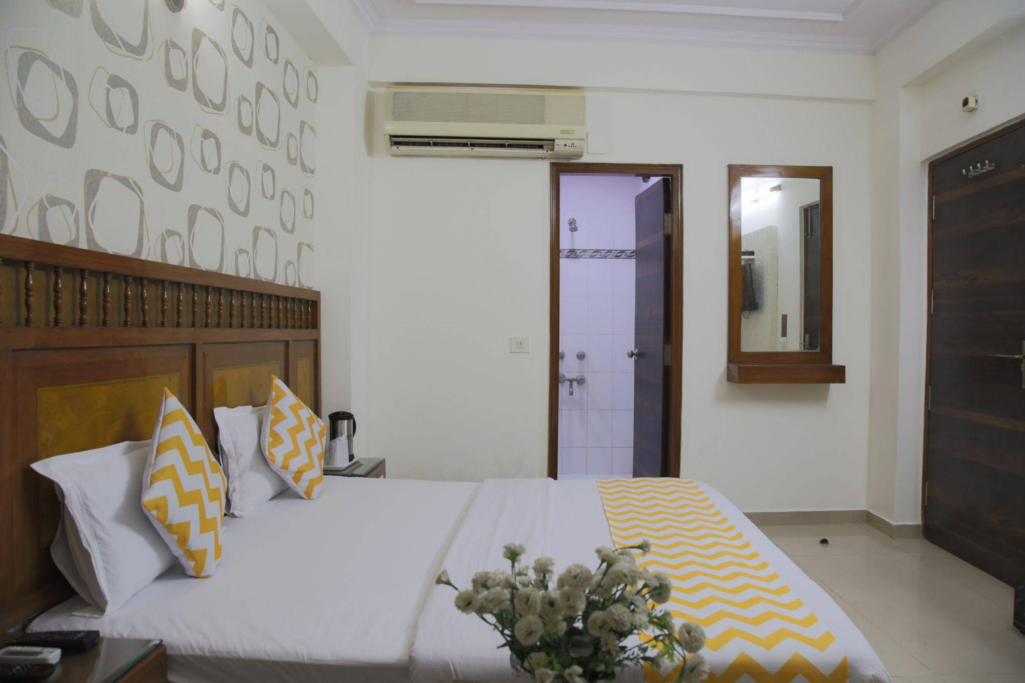 Hotel Pallvi Palace by FabHotels