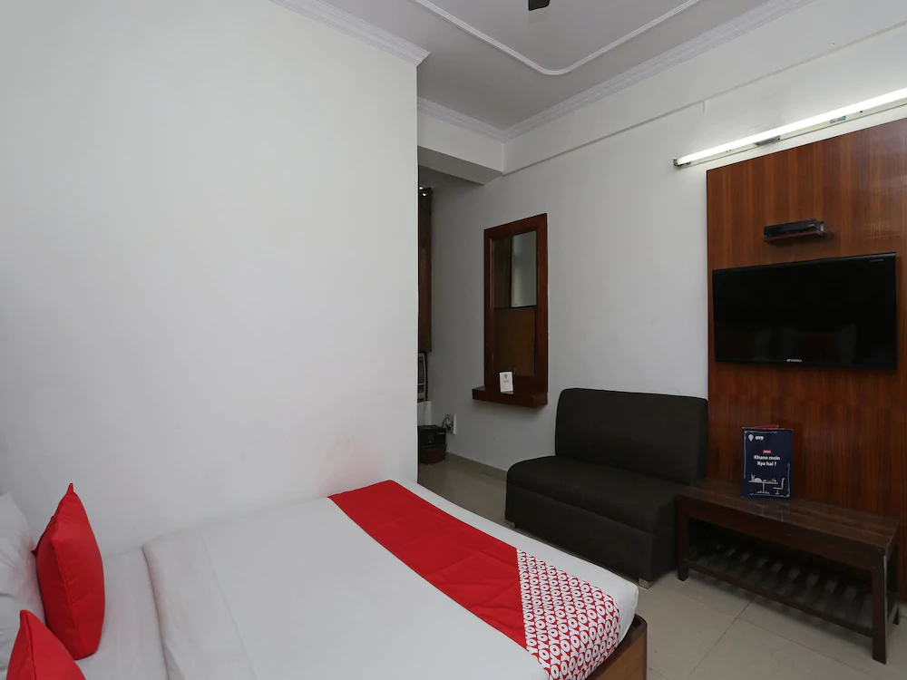 Hotel Pallvi Palace by OYO Rooms