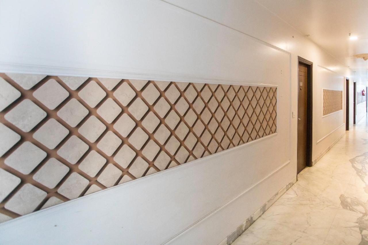 Hotel Parktel by OYO Rooms