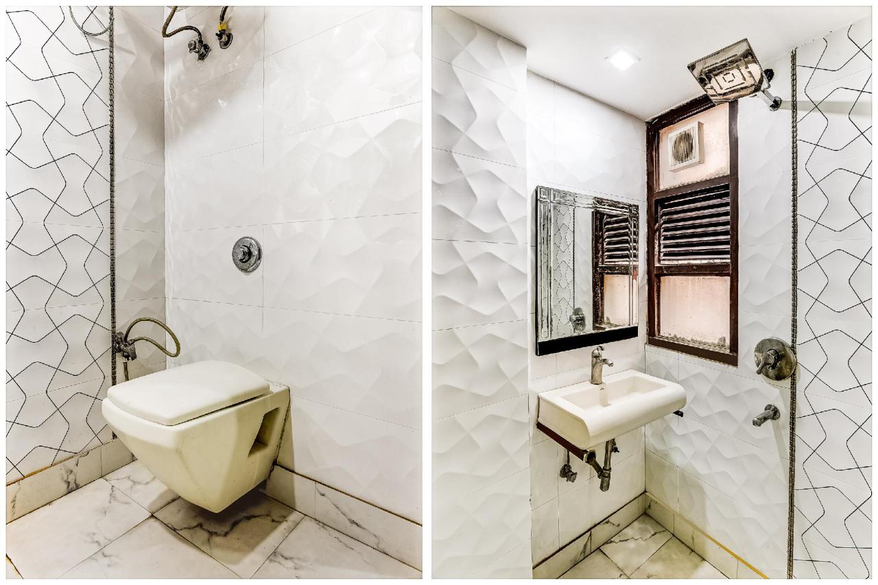 Hotel Priya Palace by OYO Rooms
