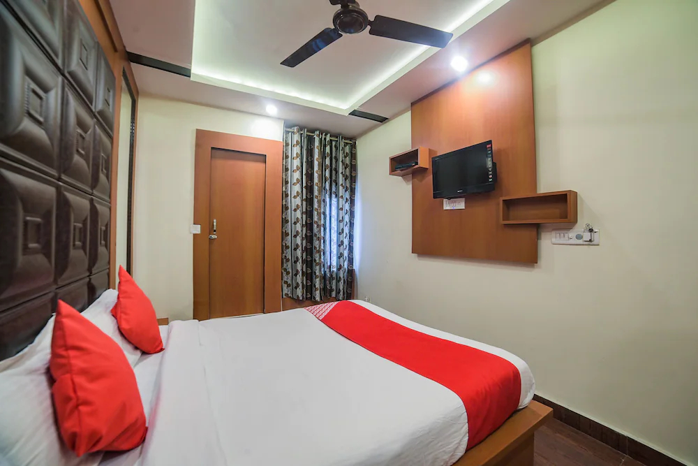 Hotel Rohit Dx