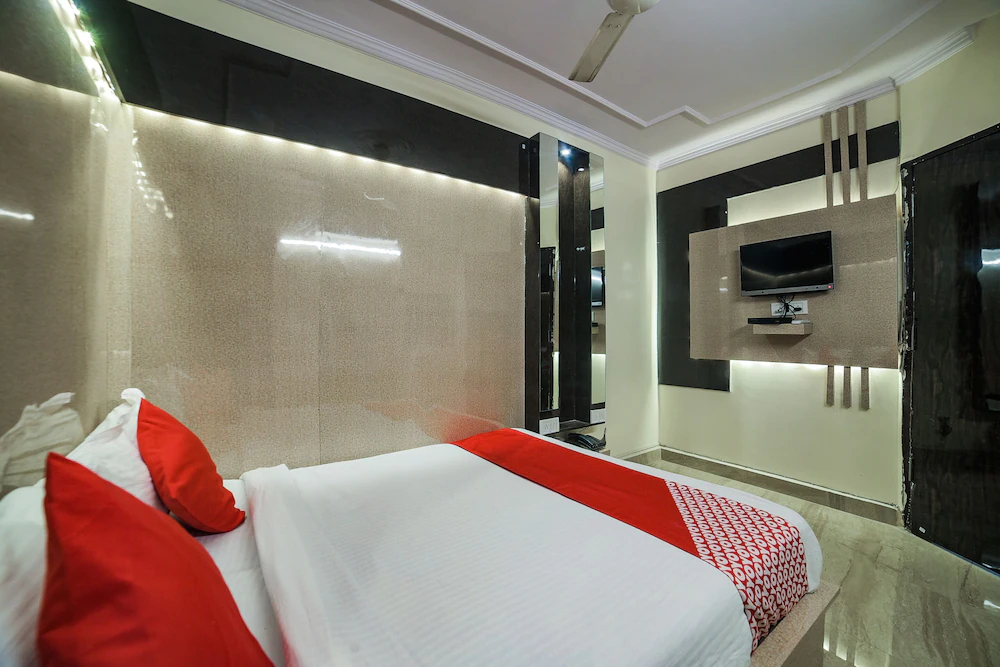 Hotel Rohit Dx