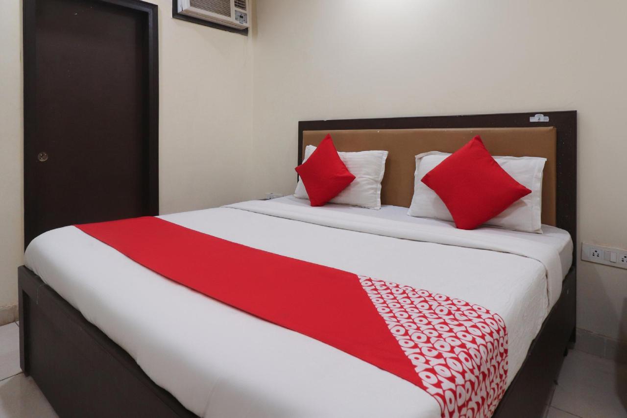 Hotel Royal Plaza BY OYO Rooms