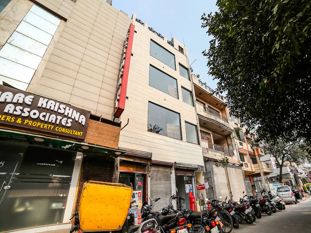 Hotel Royal Town By OYO Rooms