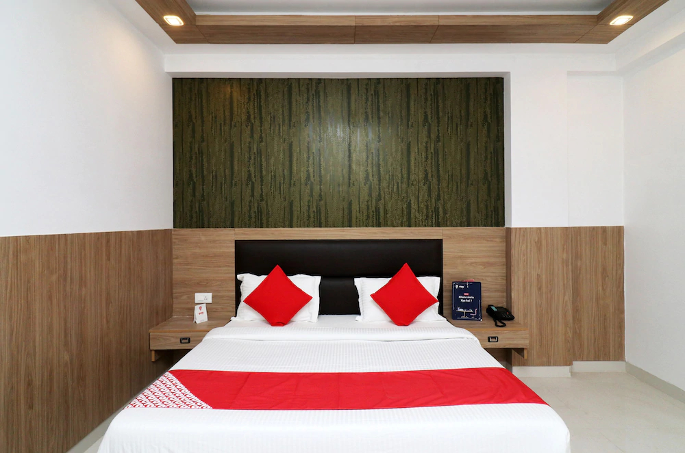 Hotel Salt By OYO Rooms