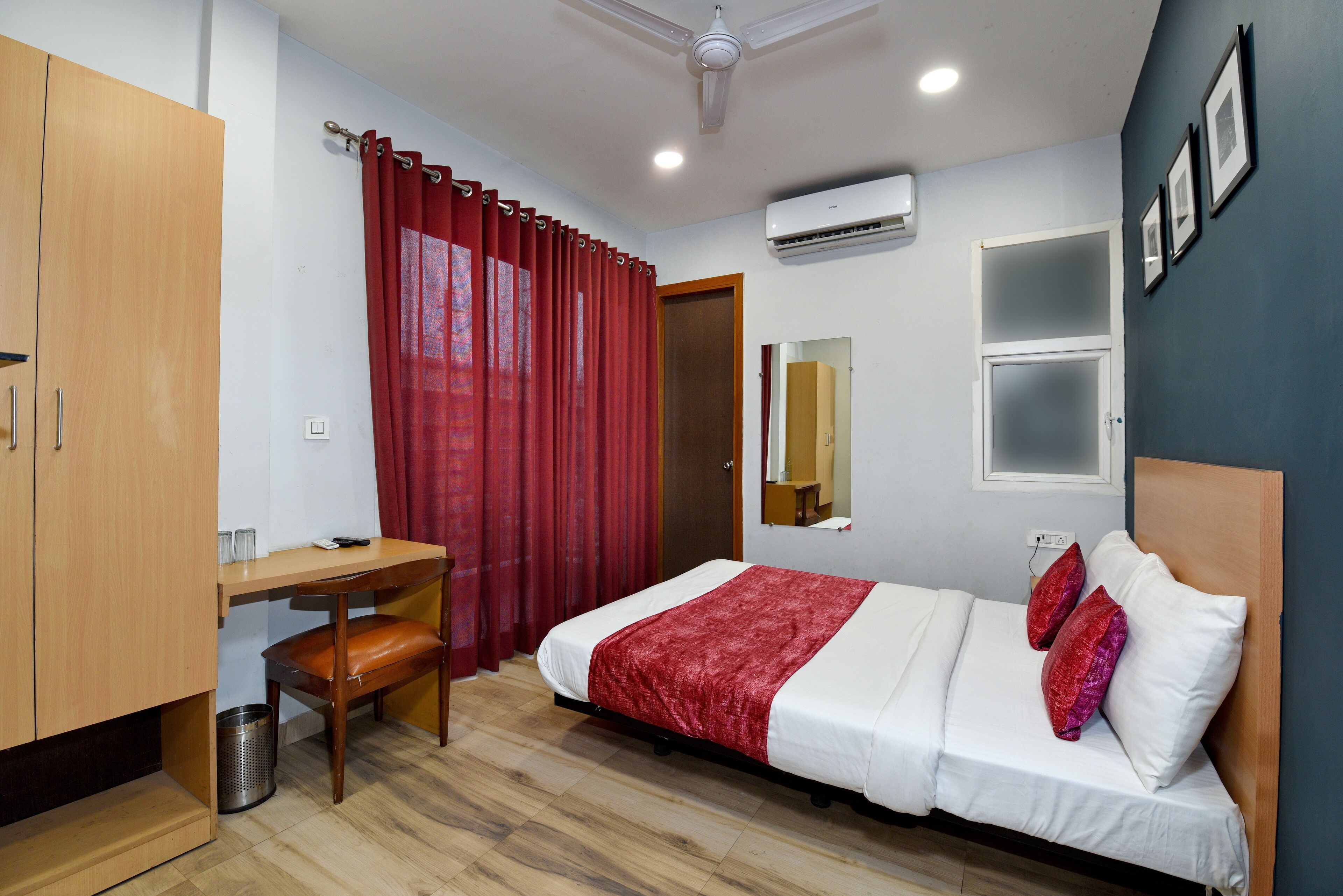 Super Townhouse Hotel Silver Saffron