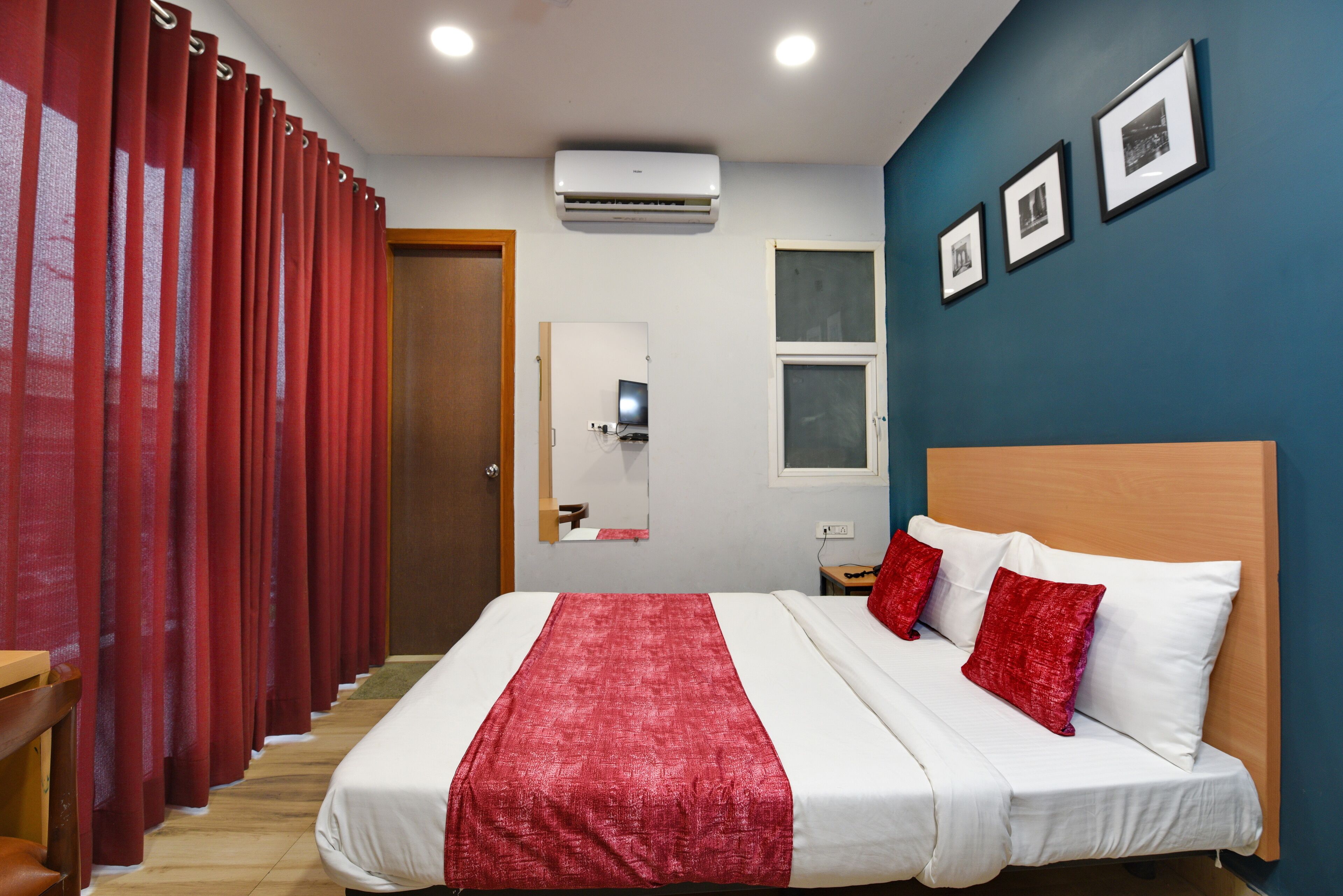 Super Townhouse Hotel Silver Saffron