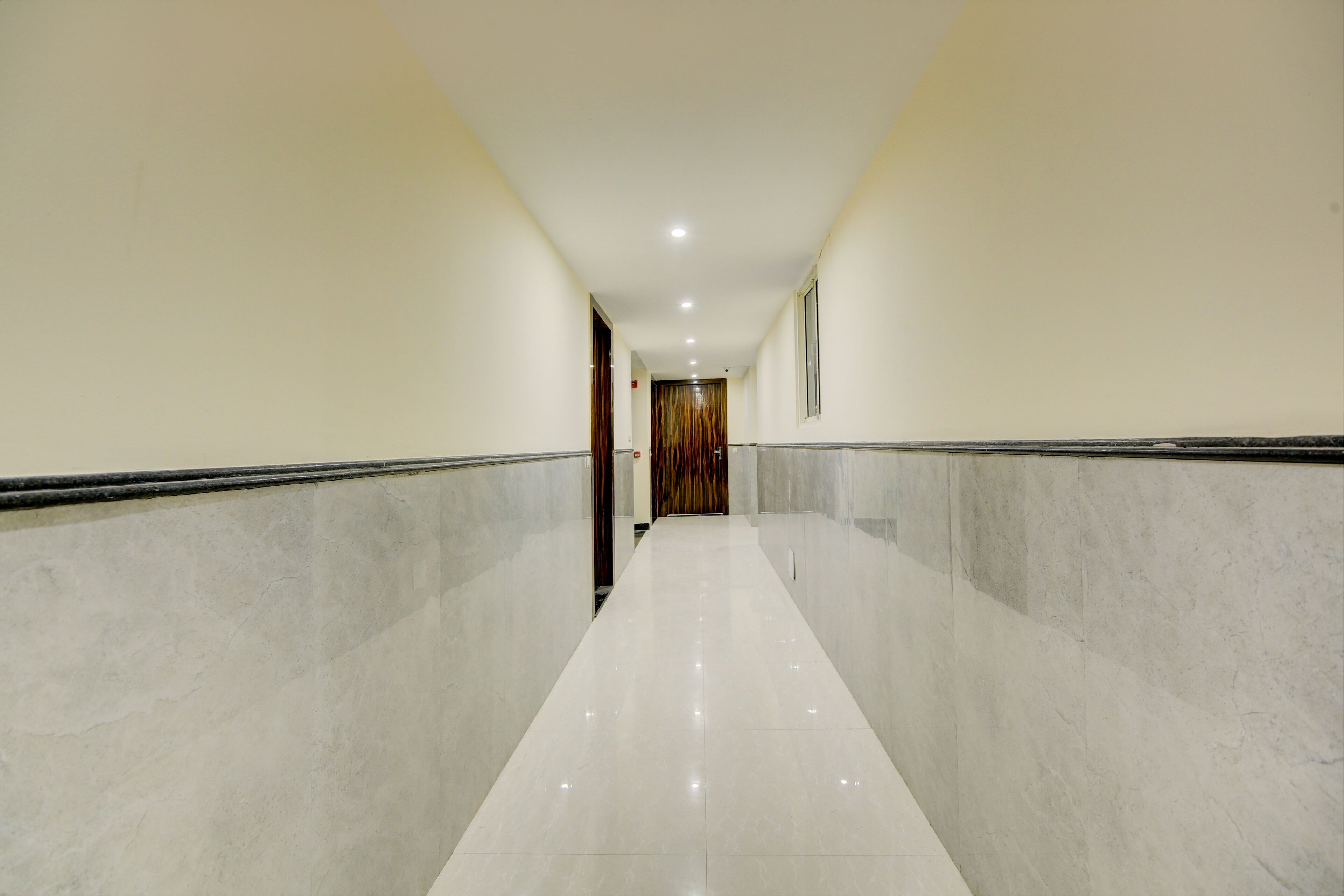 Hotel Smart Signature