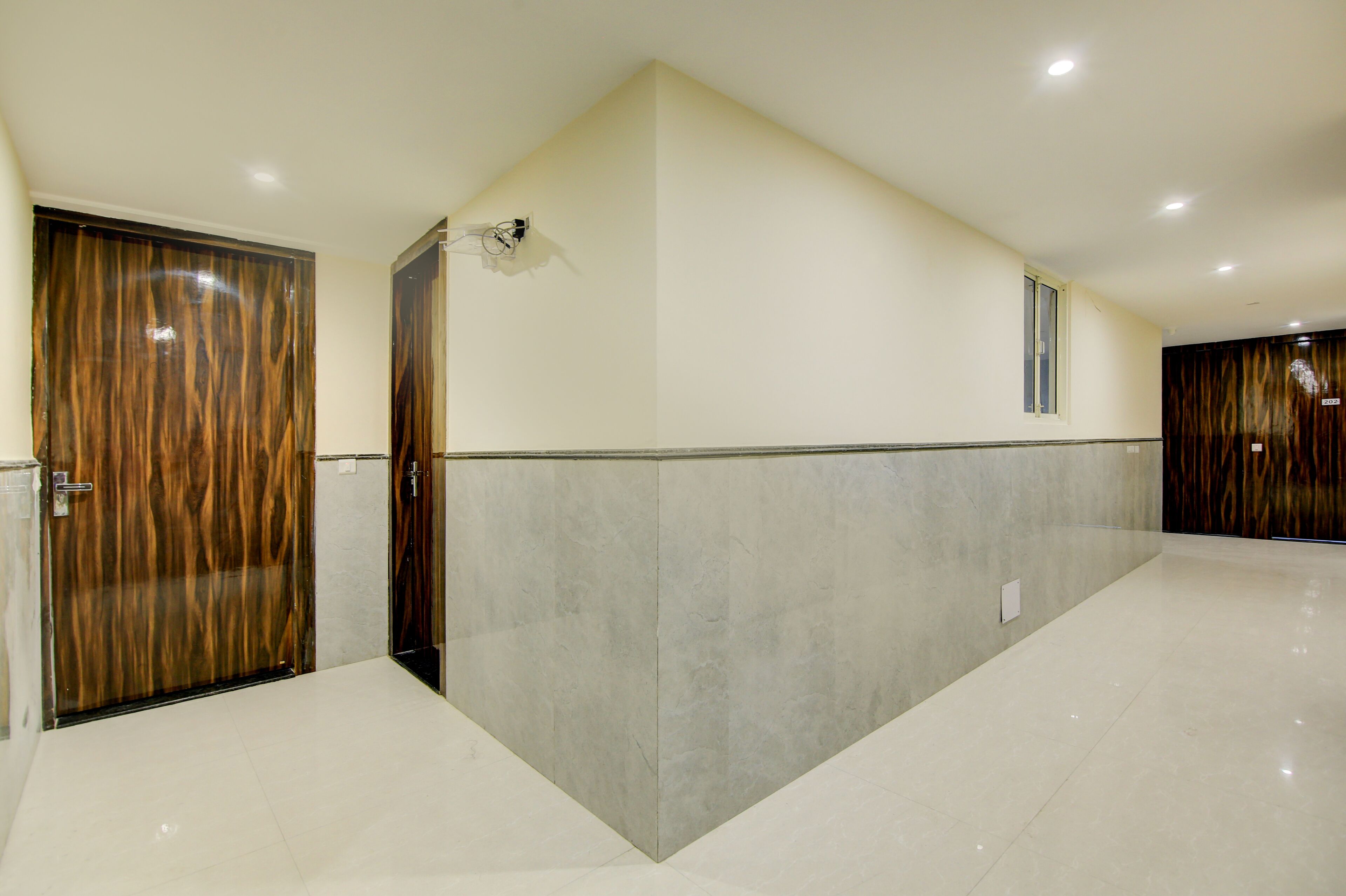 Hotel Smart Signature