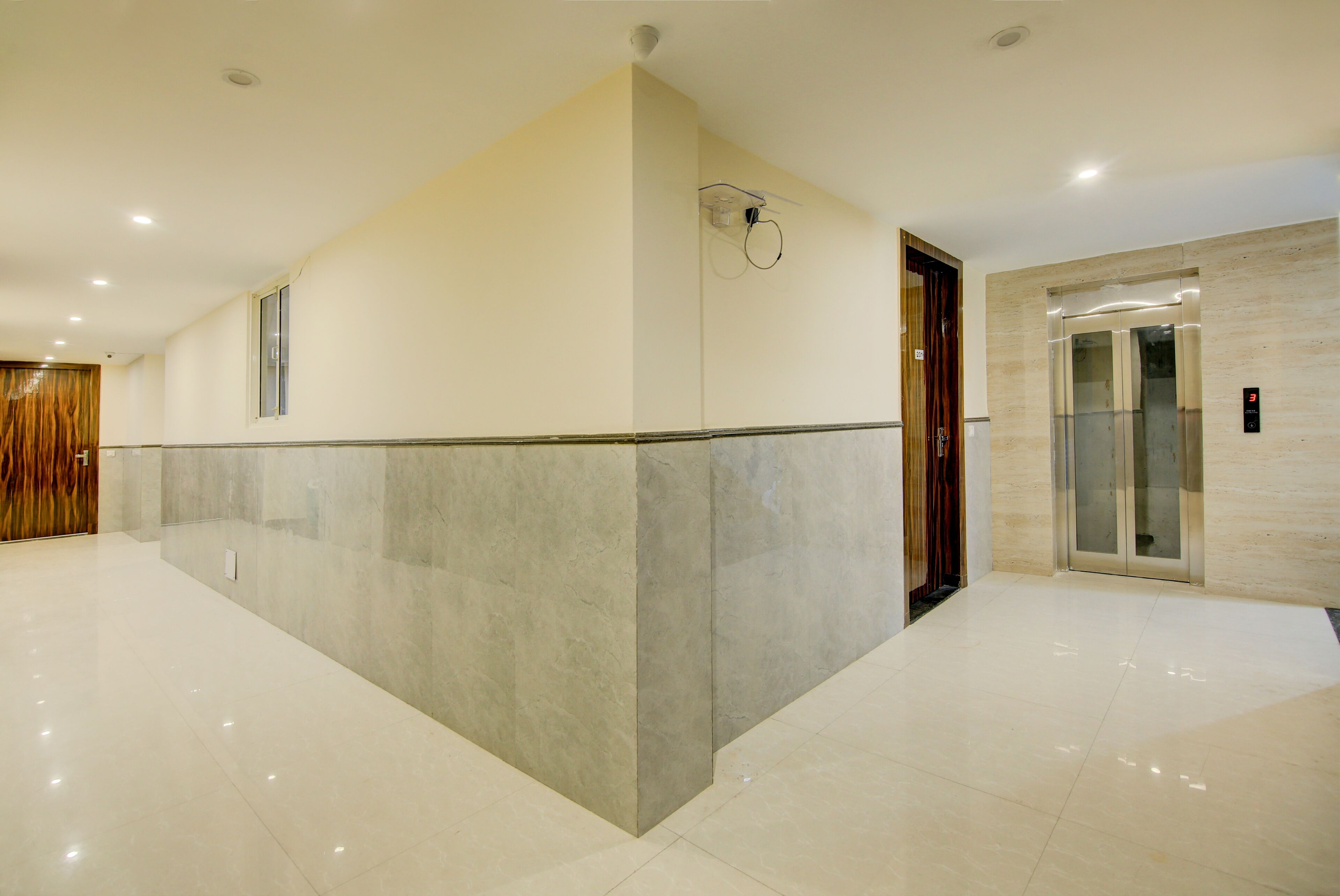 Hotel Smart Signature