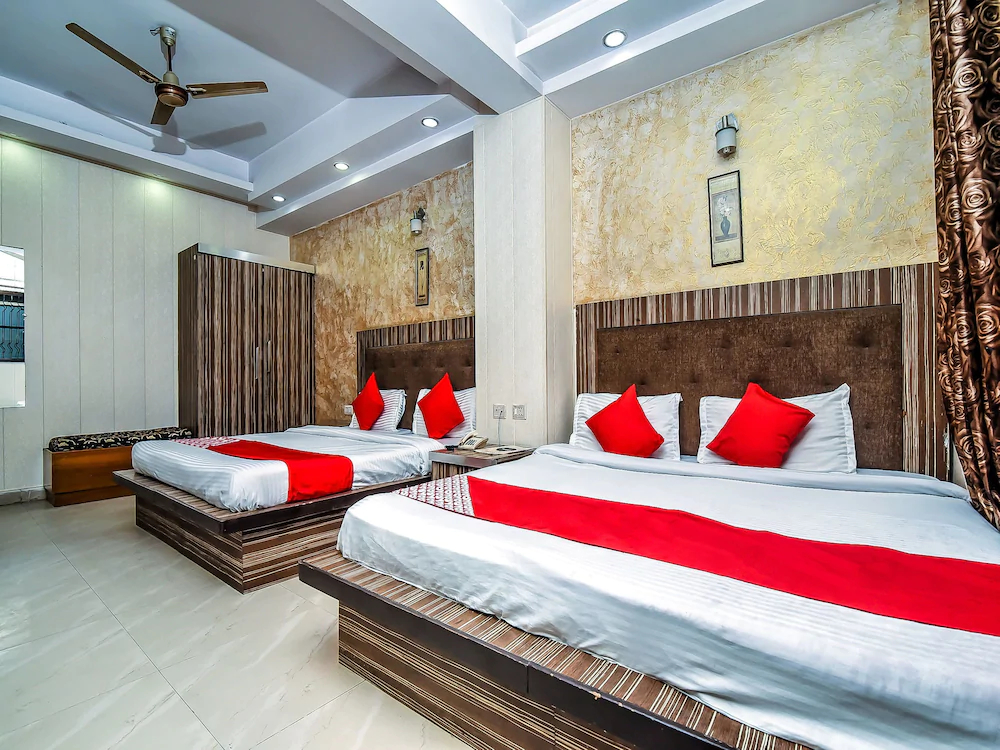 Hotel Sunrize By OYO Rooms