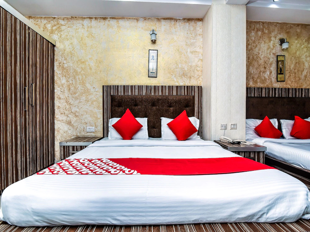 Hotel Sunrize By OYO Rooms
