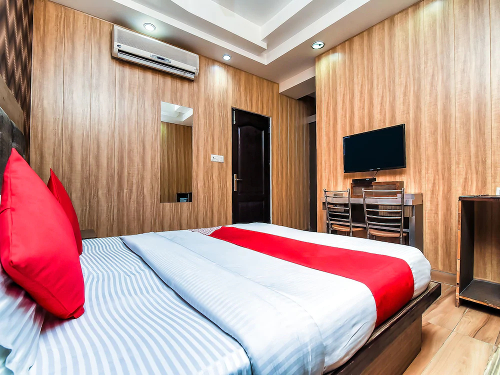 Hotel Sunrize By OYO Rooms