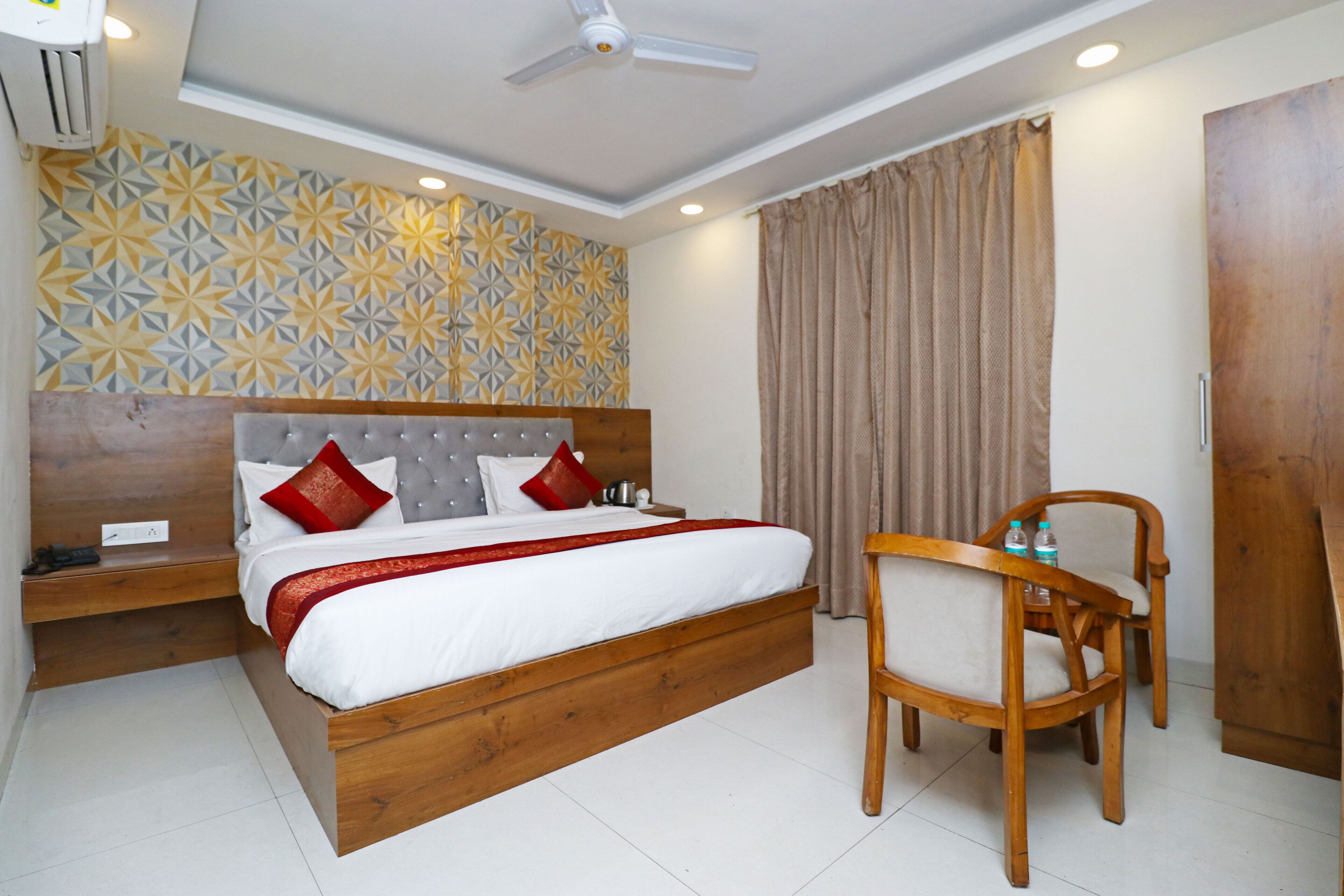 Hotel The Glory