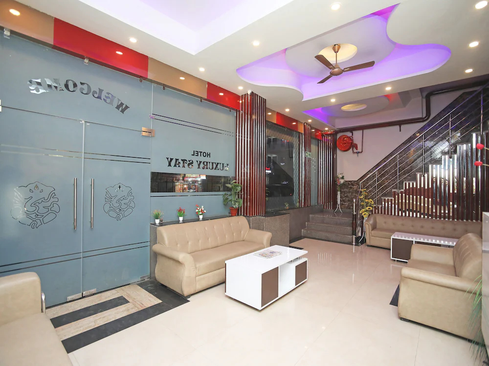 Capital O 47820 Luxury Stay