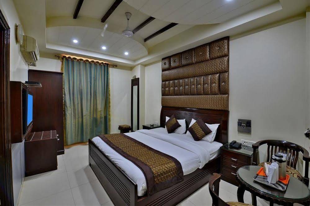Hotel Today International