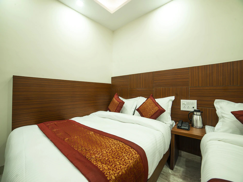Hotel Toto International By OYO Rooms