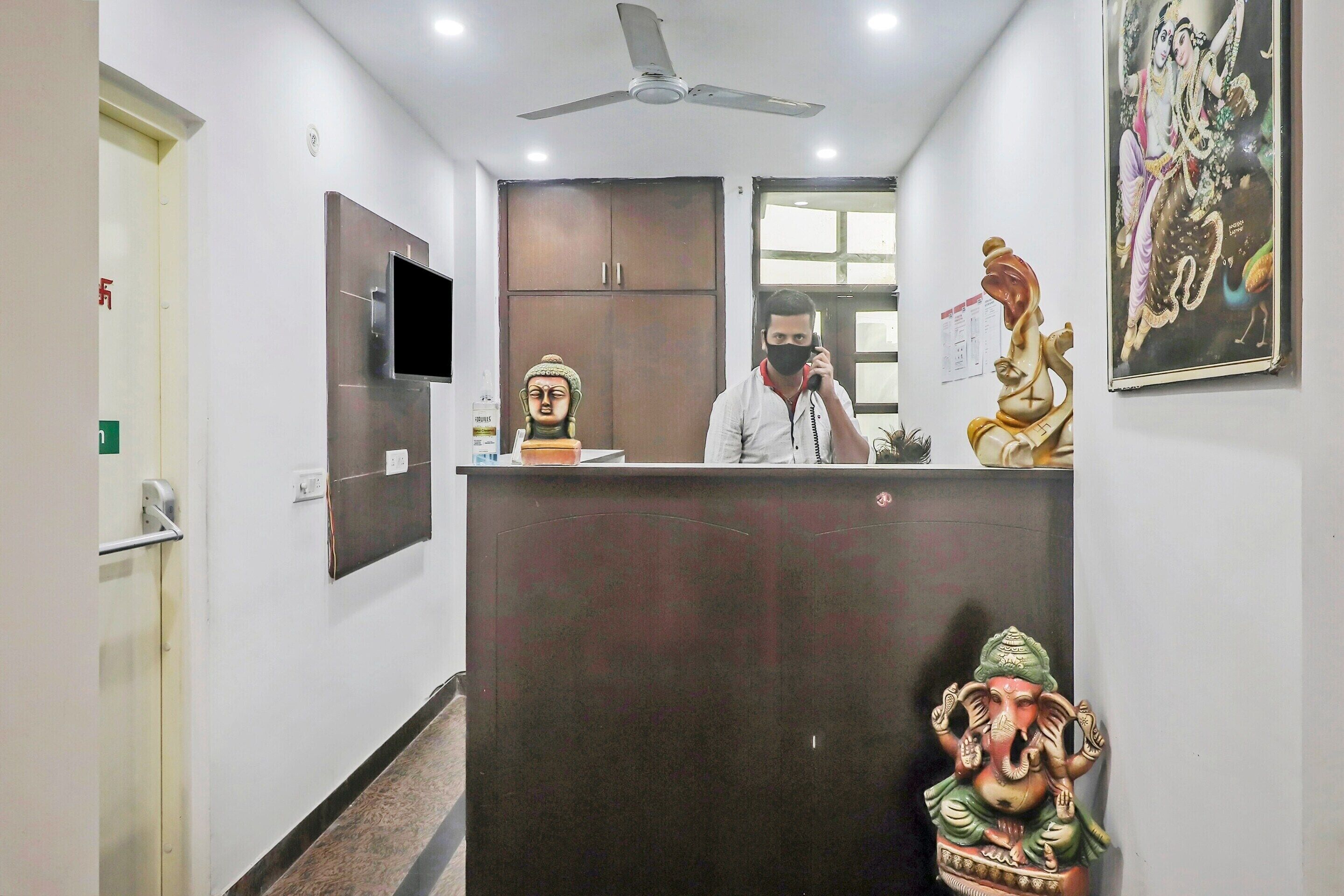 Hotel Vm Residency by OYO