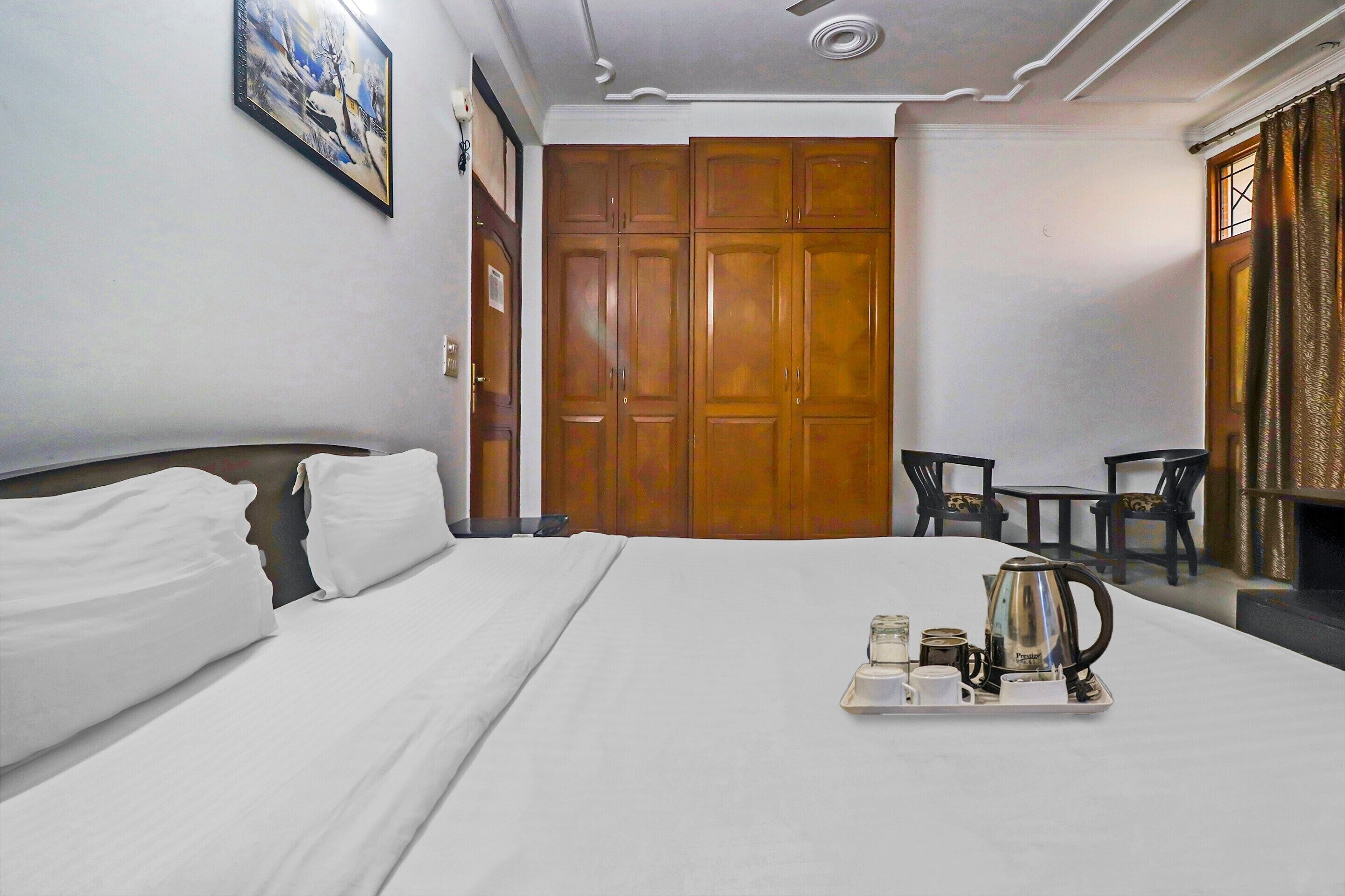 Hotel Vm Residency by OYO