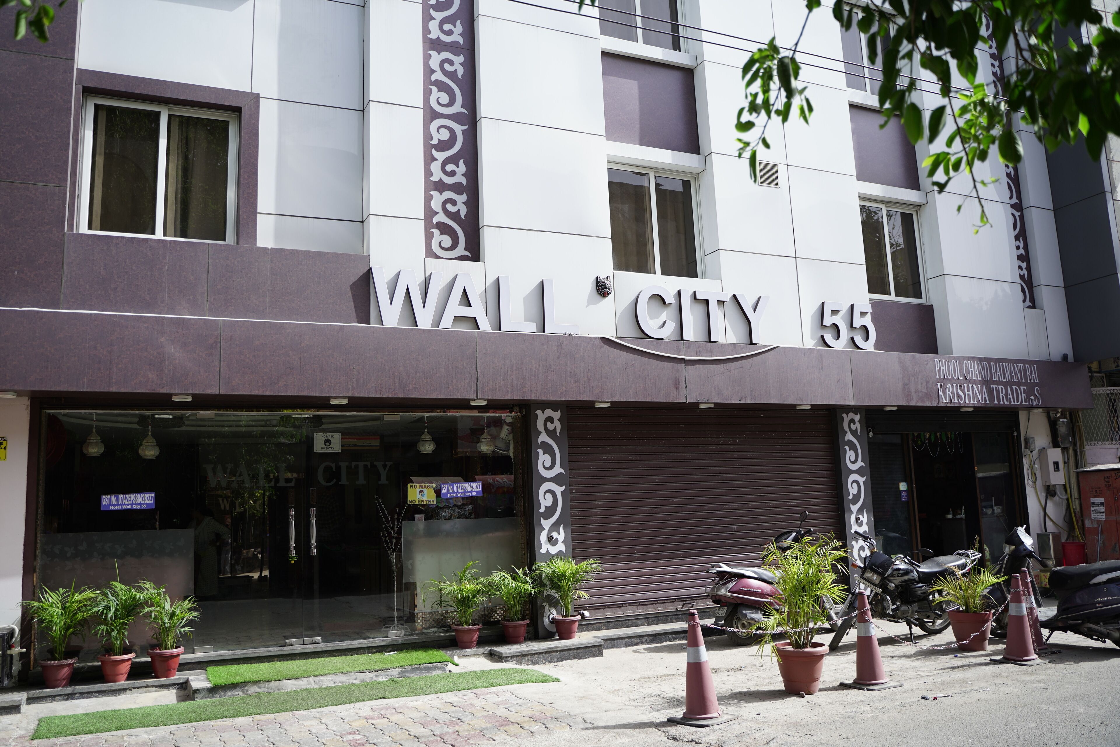 Hotel Wall City 55