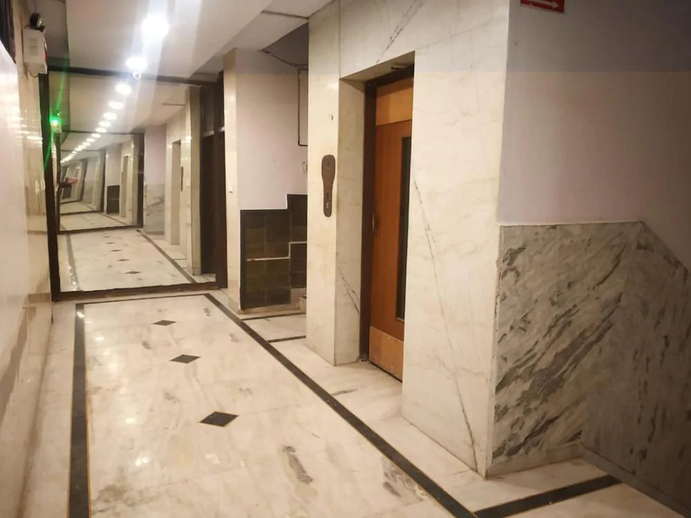 Hotel Indo Continental by ADB Rooms