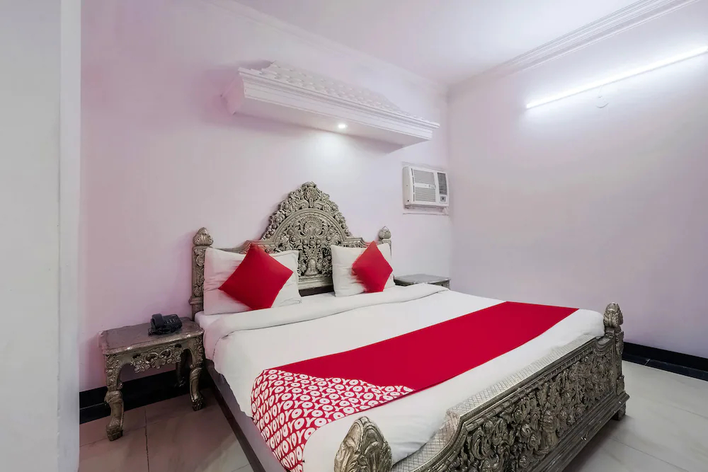 Hotel Ivory Palace by OYO Rooms
