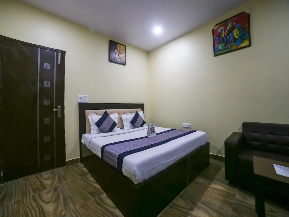 Jp Villa By OYO Rooms