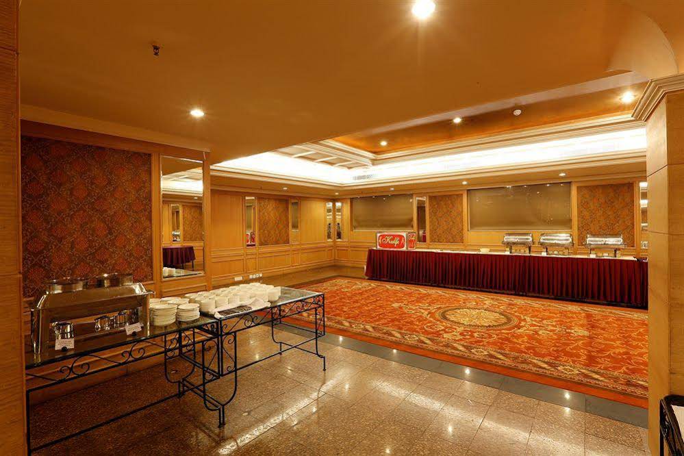La Sapphire Hotel