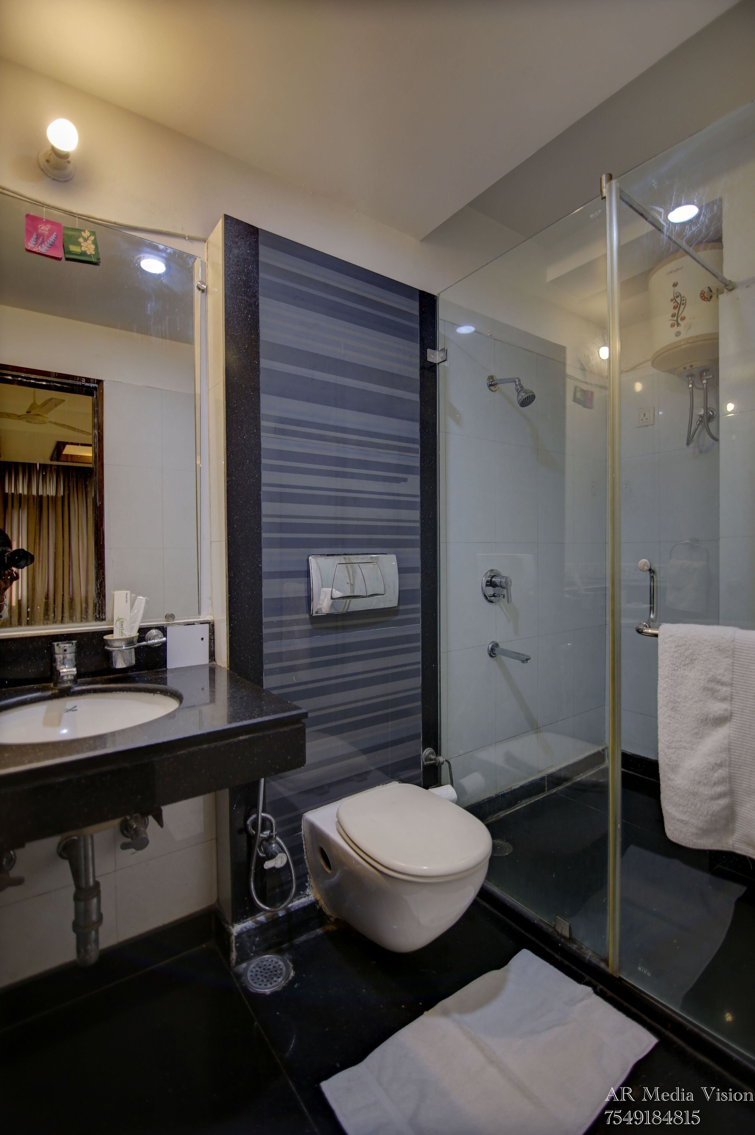 Lime Tree Hotel Greater Kailash