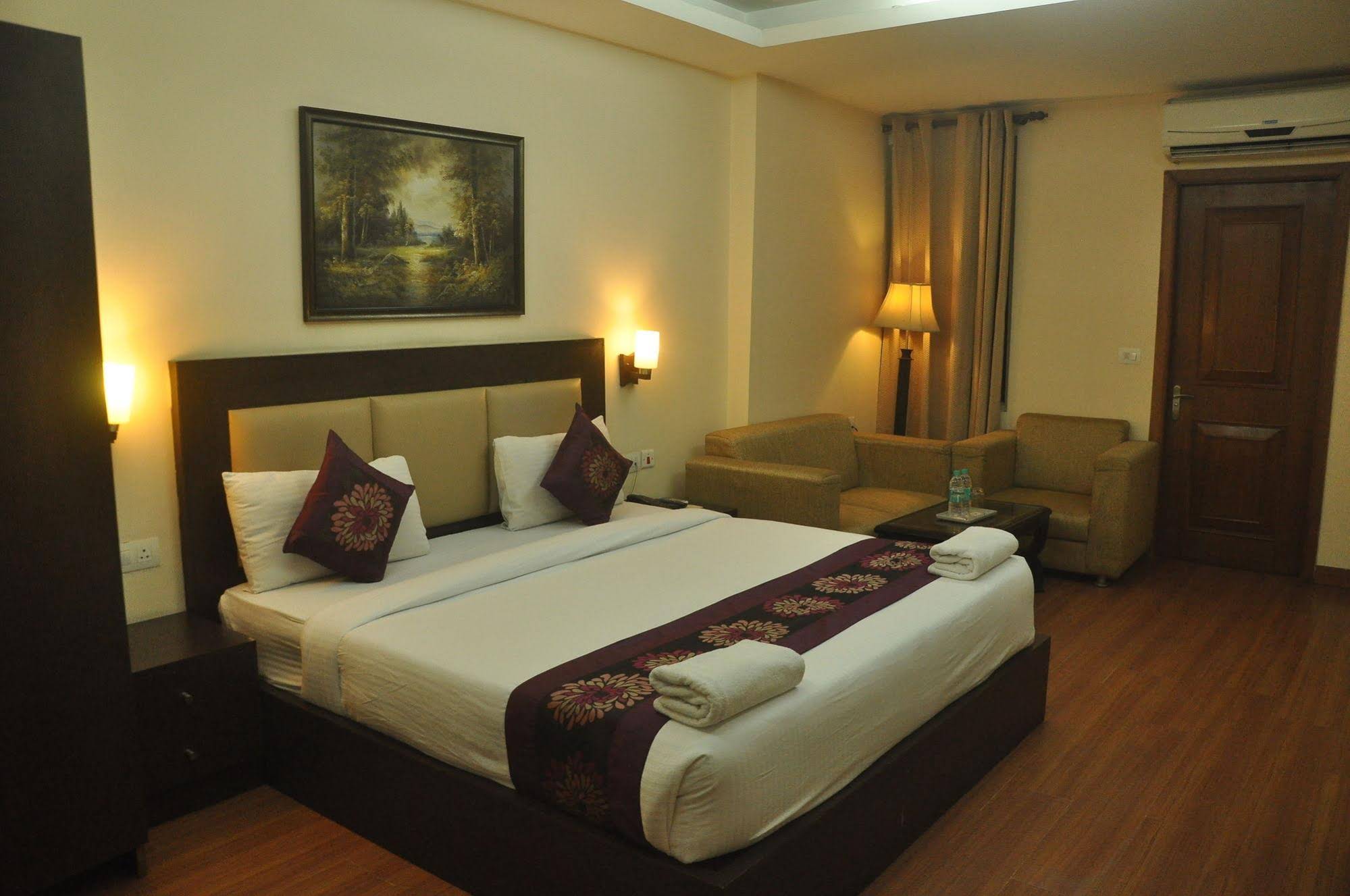 The Lohmod Hotel