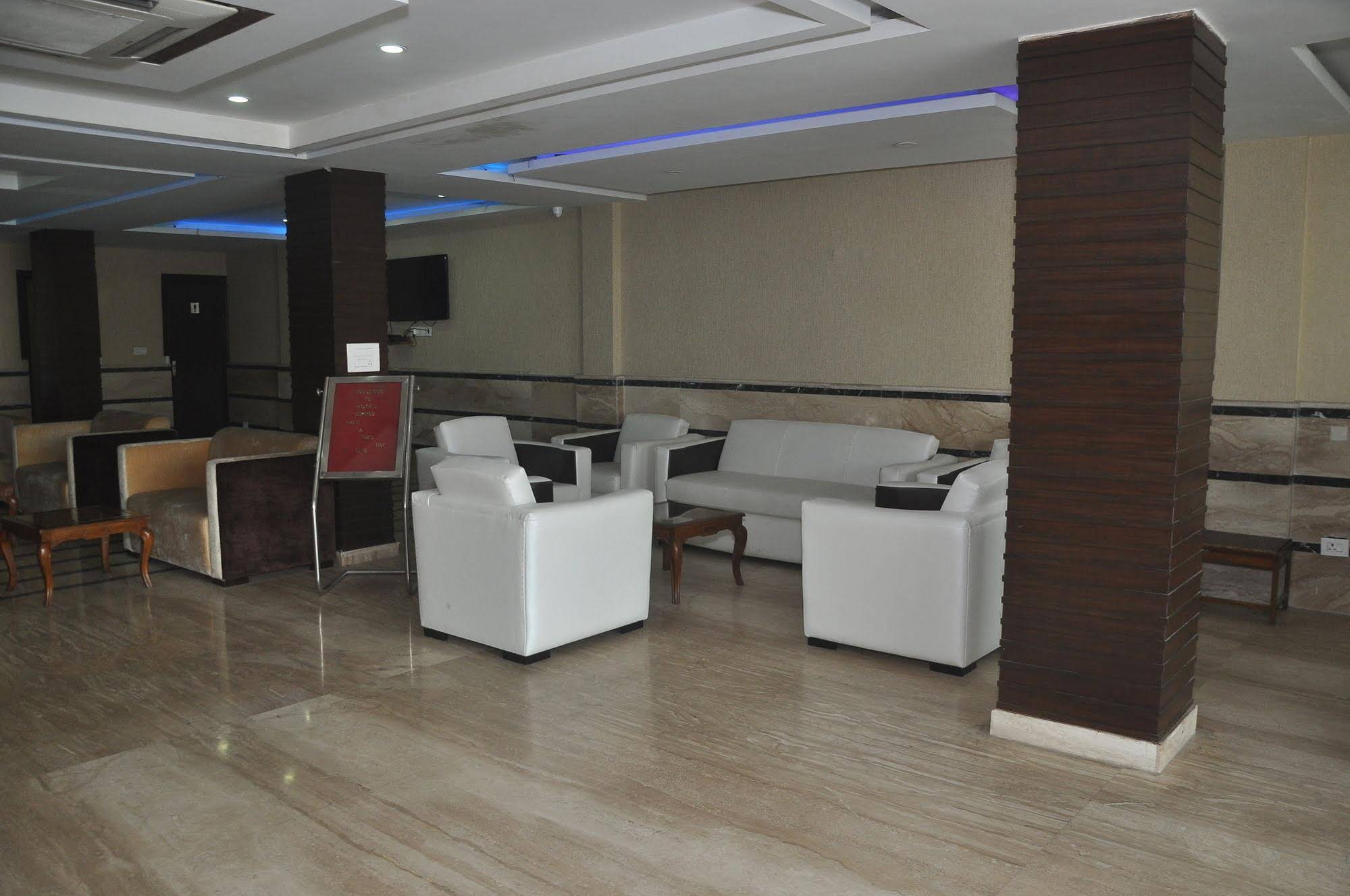 The Lohmod Hotel