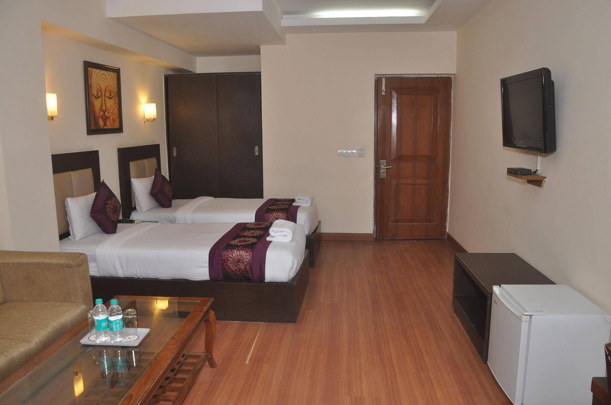 The Lohmod Hotel